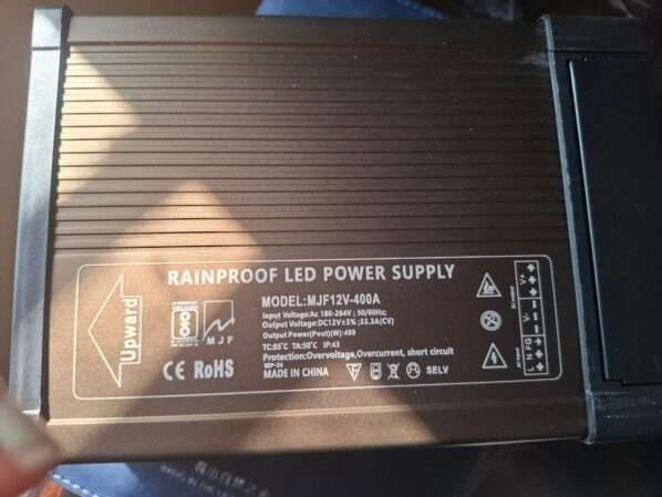 RAIN PROOF WATER SUPPLY 12 V 400A