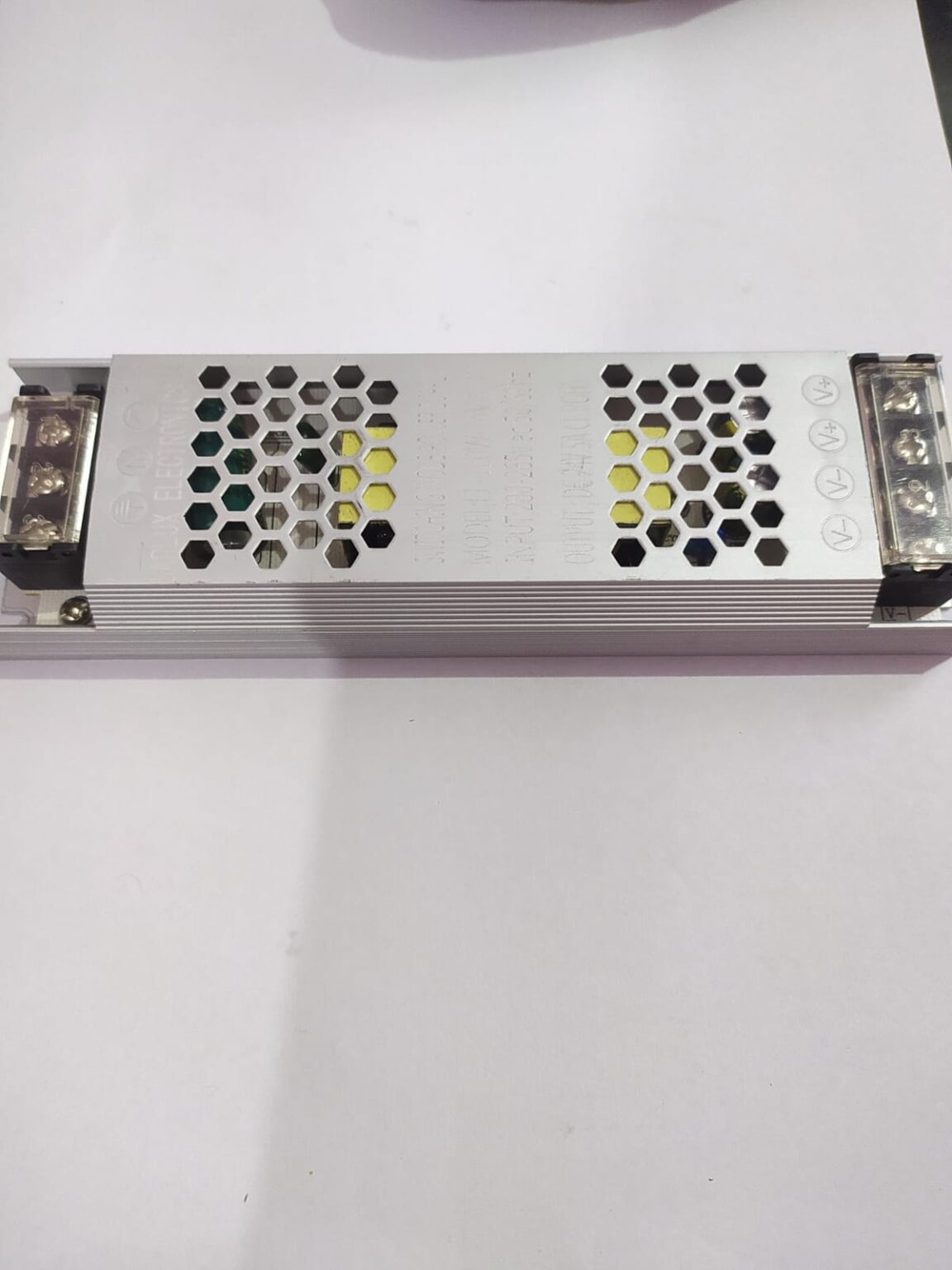120W 24V switch mode Power Supply - Image 4