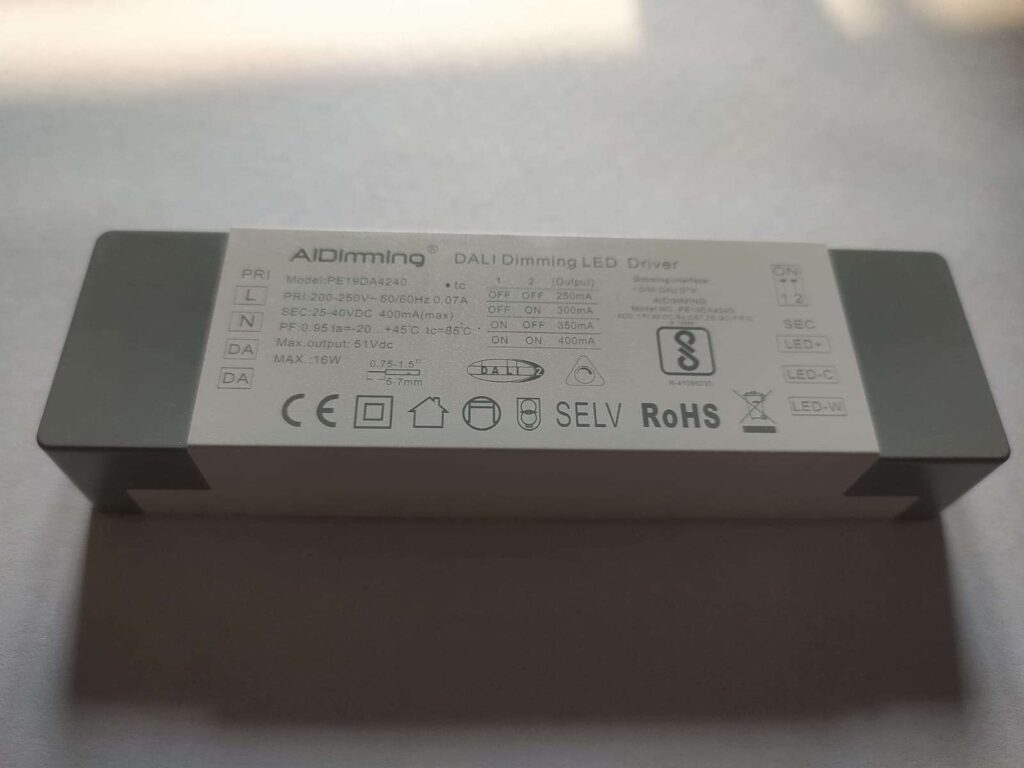 AIDimming 20W 40Vdc DALI DT8 Tunable LED Driver - Image 2